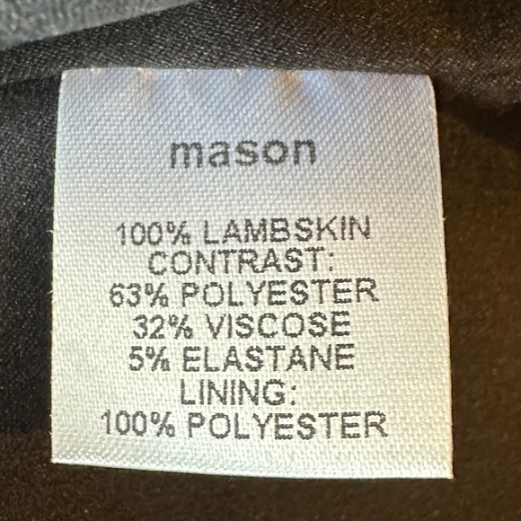 Mason Leather mini skirt.  This skirt is buttery soft and has a bit of stretch. - Picture 5 of 8